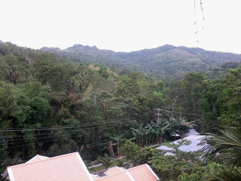 Hilltop Cottages Loboc Exterior photo